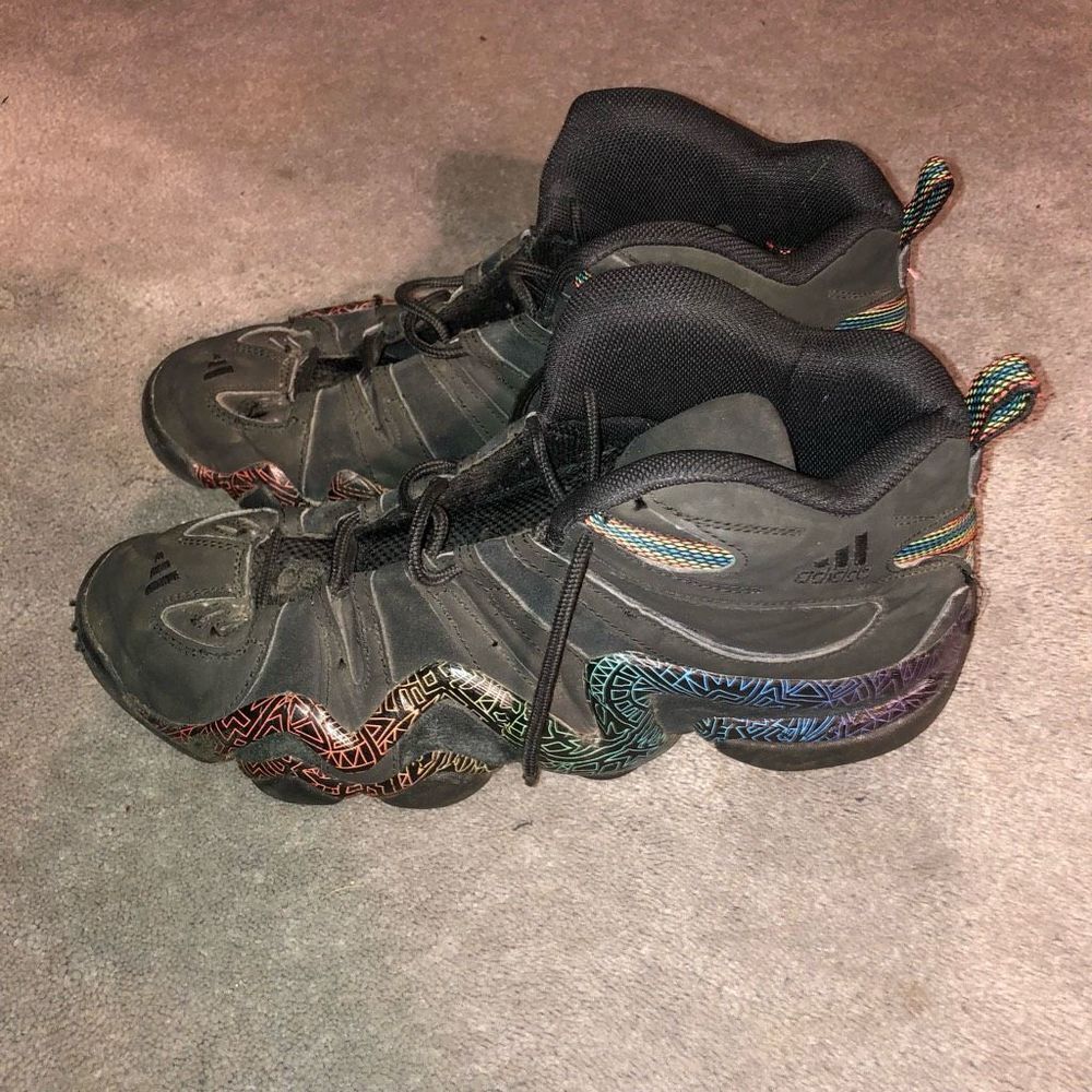 ADIDAS KOBE BRYANT CRAZY 8 BLACK RAINBOW BASKETBALL SHOES MENS SIZE 11.5